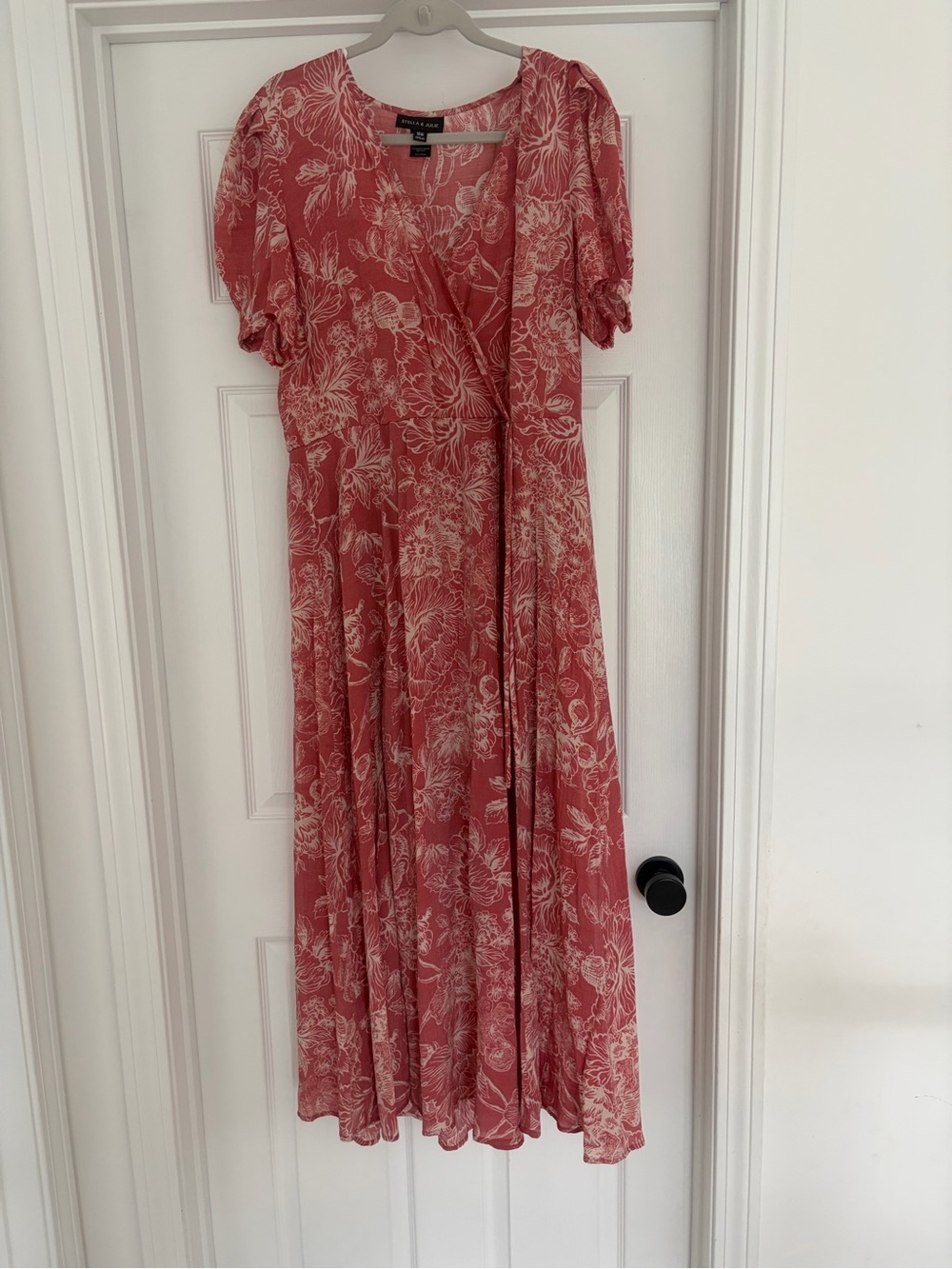 Stella& Julie Coral-Pink Floral Wrap Maxi Dress - 16W - NWOT